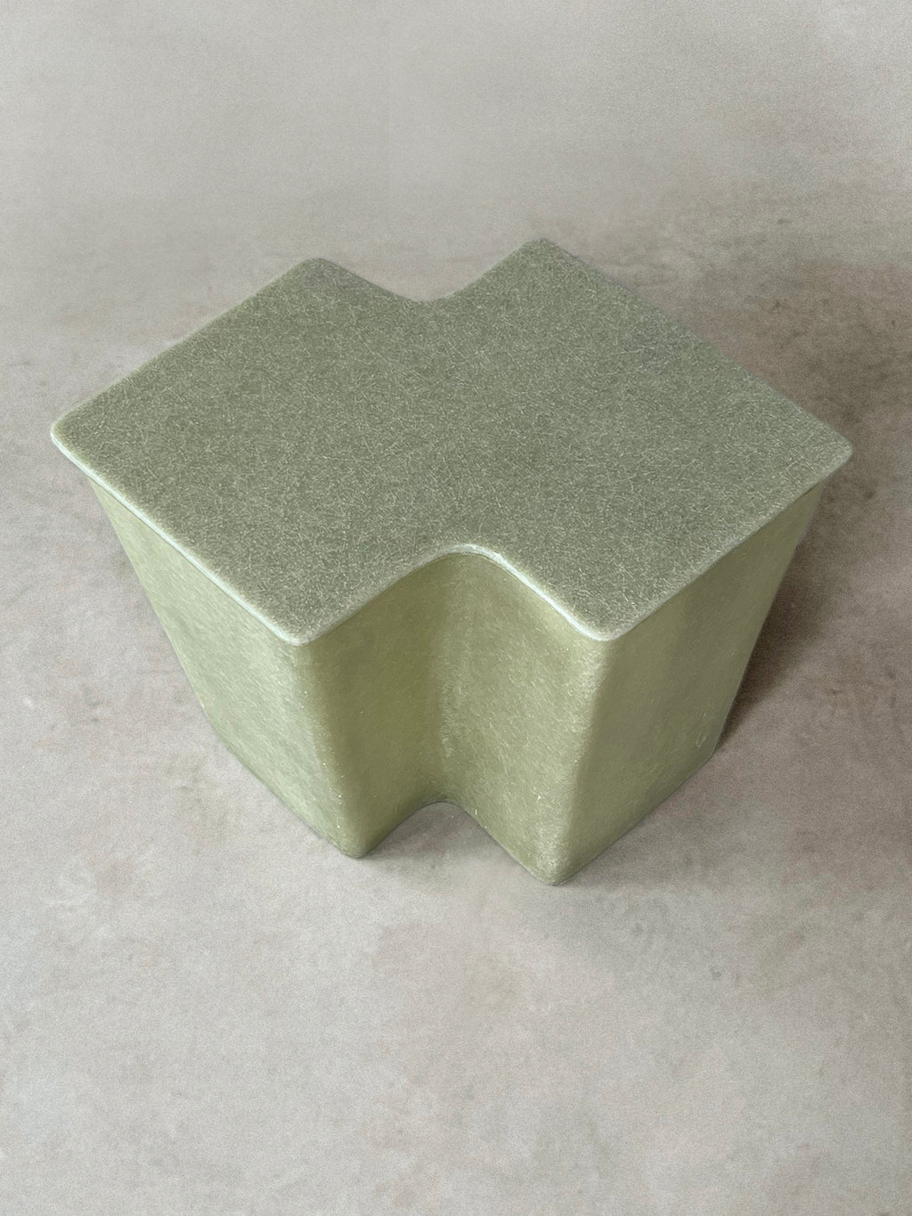Clam Table, Small - Raw Green