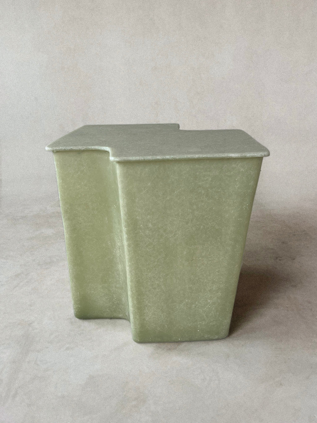 Clam Table, Small - Raw Green