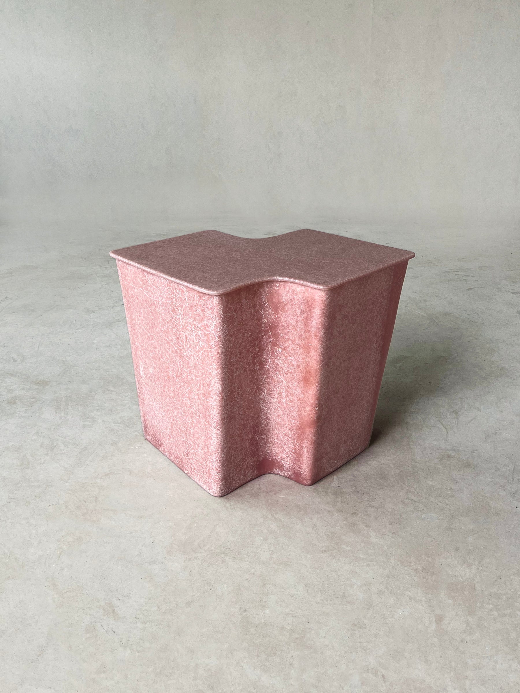 Clam Table, Small - Coral