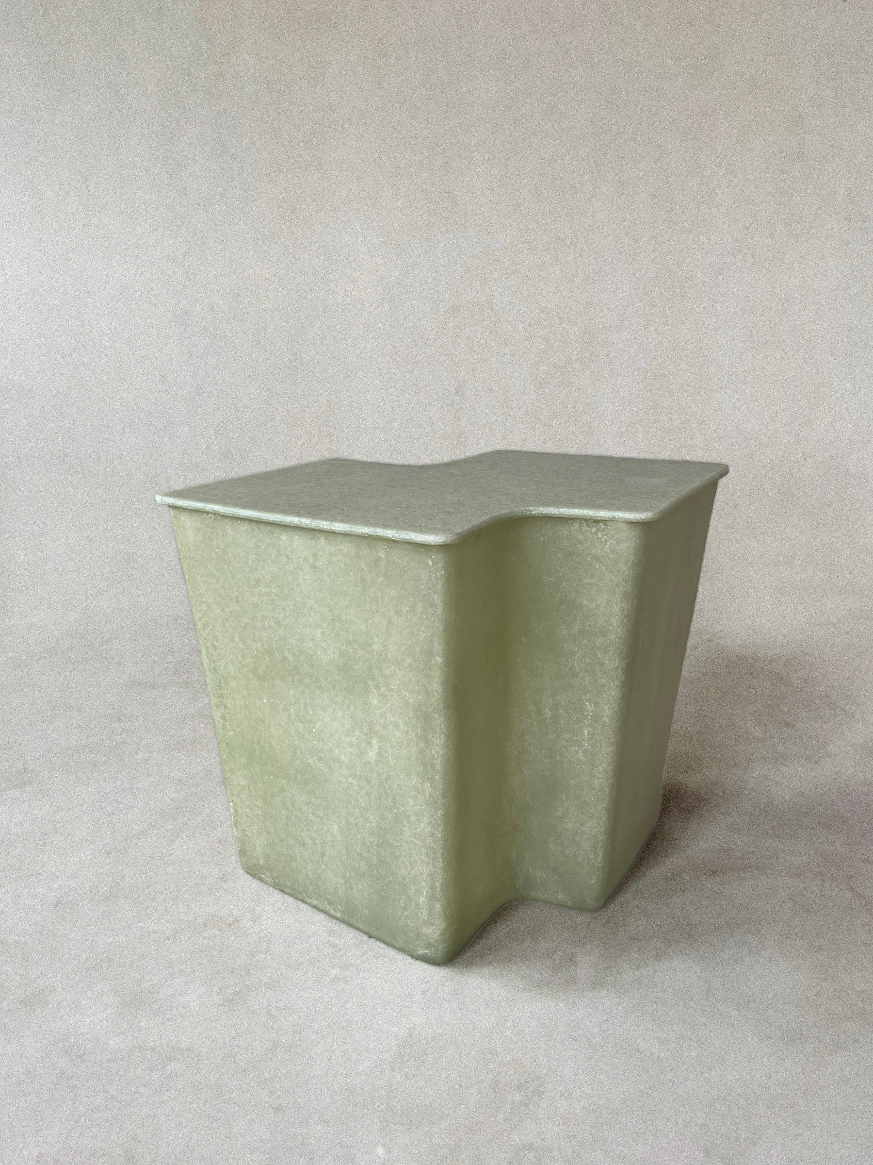 Clam Table, Small - Raw Green